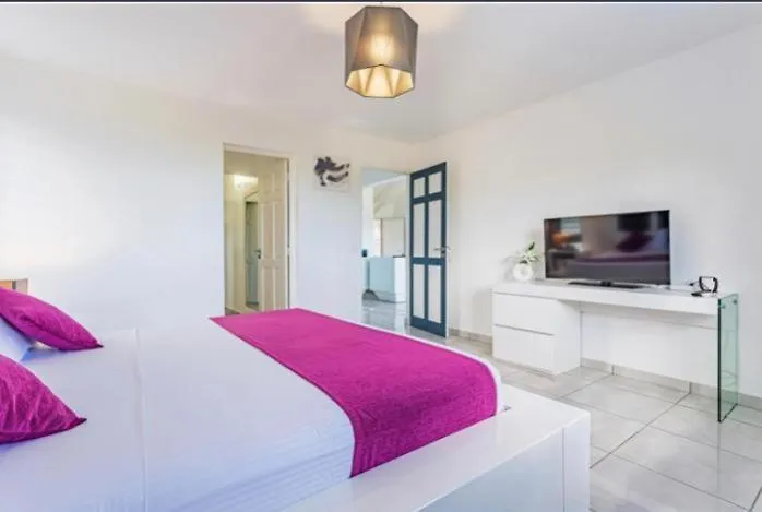 La Canopee Apartment Pointe-Noire